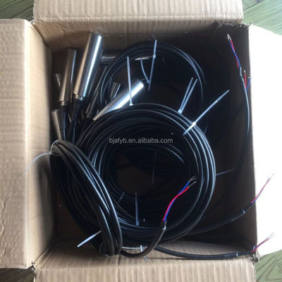 Liquid-Level Transmitter with Gas Tube Wires 0.2% FS typical 0.5% FS maximum Accuracy